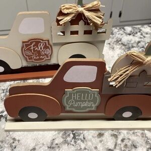 Lot Of 2 FALL Truck Pumpkin Signs Stand Up Decor Decoration New